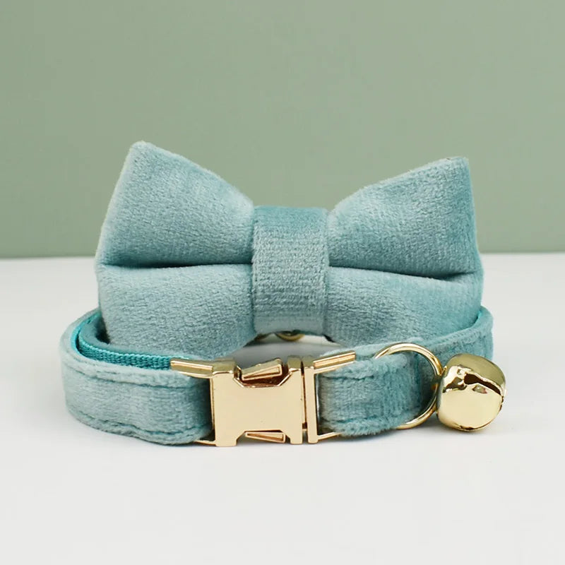 Velvet Cat Collar Bowknot Personalized Collar Belt with Bell and a Bow